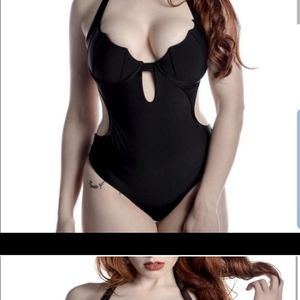 ISO killstar narcisista monokini
